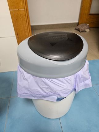 Cubo pañales Tommee Tippee