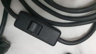 Foco vintage rojo con pinza