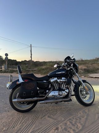 Harley Davidson XL 1200 Custom 