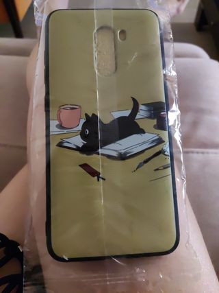 Funda Xiaomi Pocophone F1 - Gato, libro y café