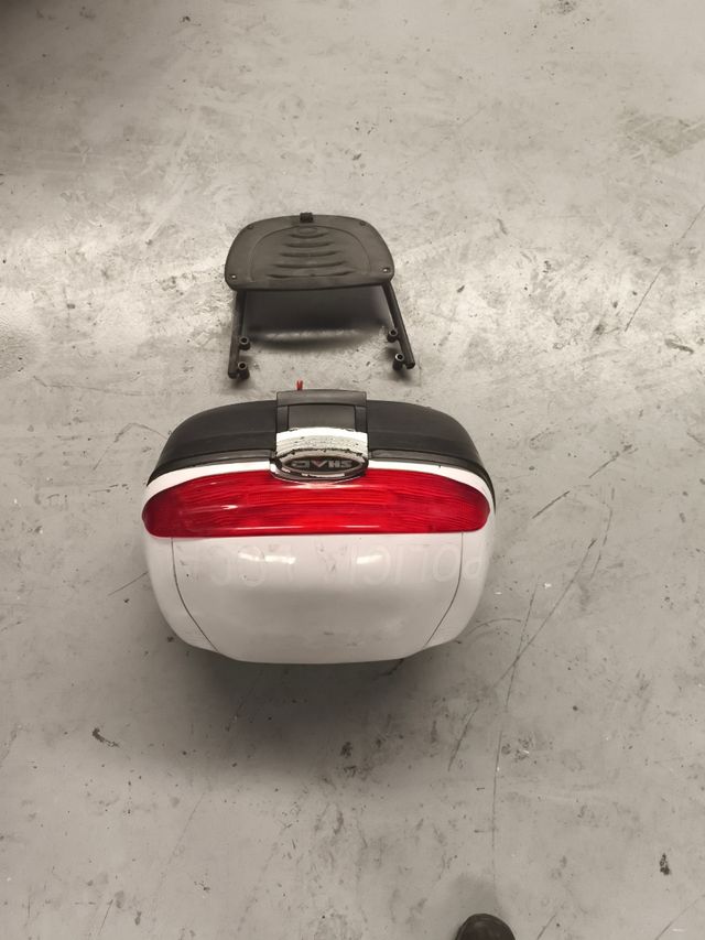 Baúl Yamaha fzs Fazer 600