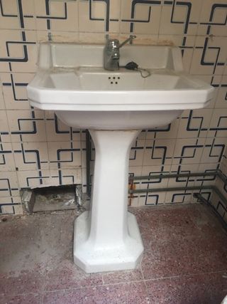 Lavabo porcelana antiguo blanco