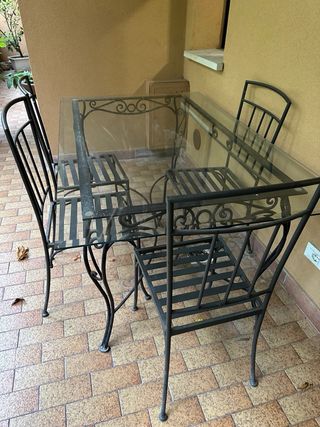 Tavolo giardino ferro battuto cristallo