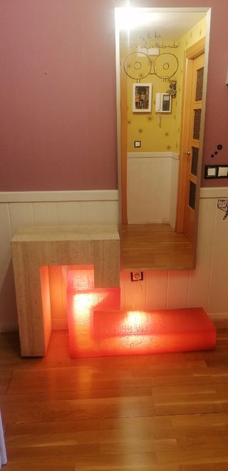 Recibidor moderno - Rojo y blanco