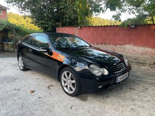 Mercedes-Benz Clase C coupe 2001