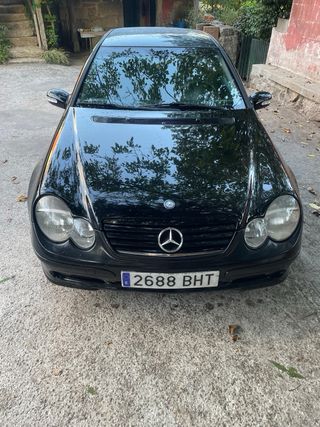 Mercedes-Benz Clase C coupe 2001