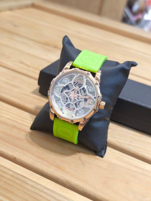 Reloj ONOLA automático