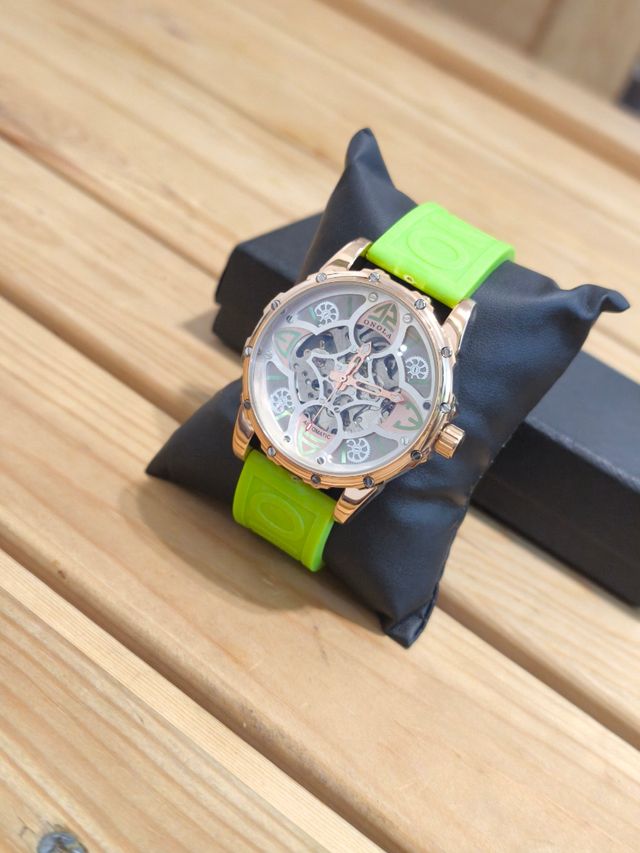 Reloj ONOLA automático