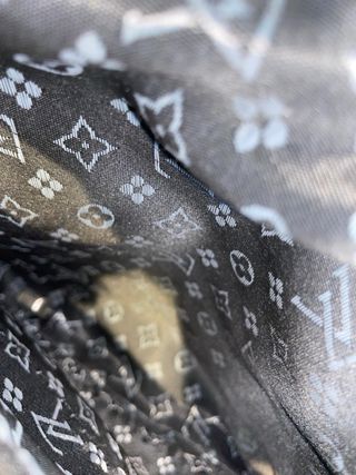 Bandolera Louis Vuitton Negra