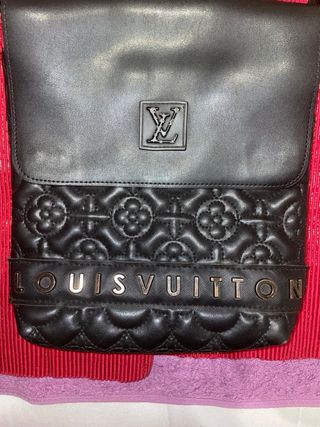 Bandolera Louis Vuitton Negra