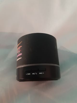 Altavoz LED mini portátil