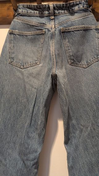 Vaqueros Zara rotos mujer