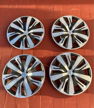 VENDO TAPACUBOS DE CASI TODAS LAS MARCAS Y MODELO!