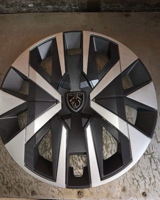 VENDO TAPACUBOS DE CASI TODAS LAS MARCAS Y MODELO!