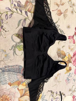 Coppia reggiseni bianco e nero confortisse Push Up