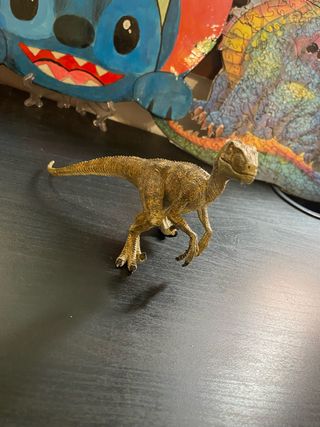 Dinosauro Velociraptor Papo