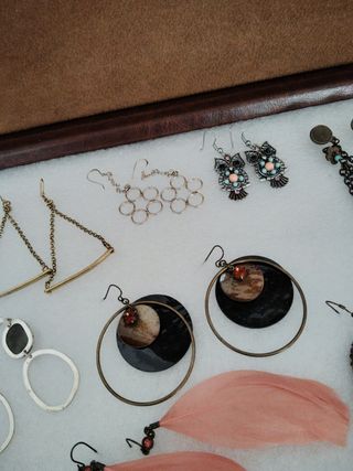Pendientes vintage + estuche precio LOTE