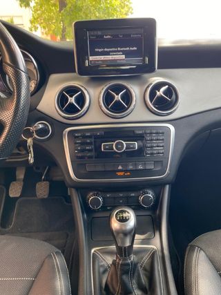 Mercedes-Benz GLA 2015