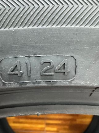Neumáticos 225/45R18 Bridgestone 2 unid.