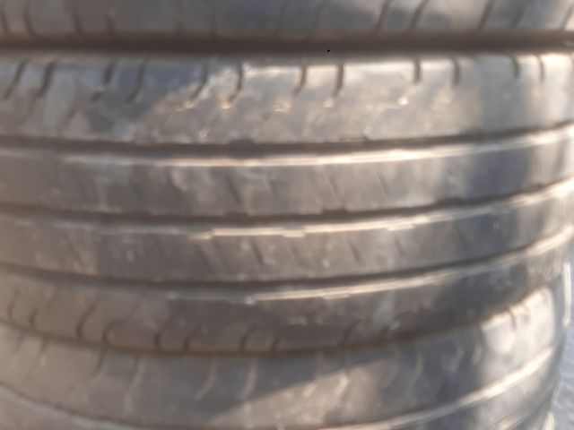 4 Neumáticos 215/70/16C Continental