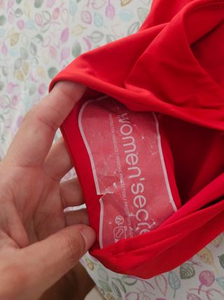 Braga bikini roja Verão.