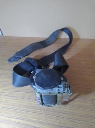 Cinturon seguridad delantero izquierdo Peu