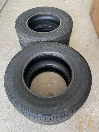 4 Neumáticos Fiat Ducato 215/75/16