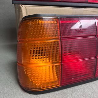 Pilotos traseros BMW E30 post originales