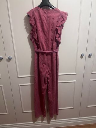 Mono rosa algodón bordado