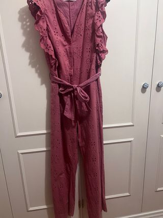 Mono rosa algodón bordado