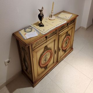 Mueble aparador vintage.