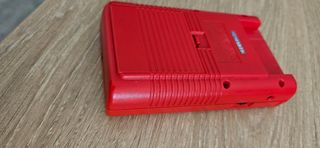 Game Boy Nintendo rosso