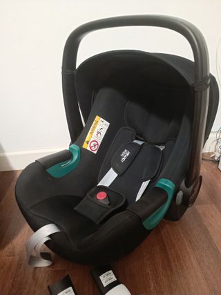 Britax Römer Baby-Safe 3 i-Size + Dual fix + base