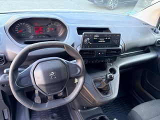 Peugeot Partner 2021