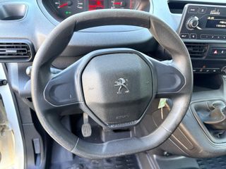 Peugeot Partner 2021