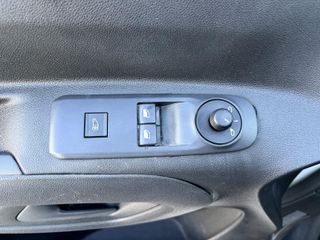 Peugeot Partner 2021