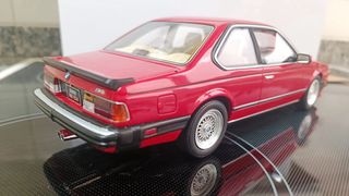 BMW 635CSi M6 rojo Otto 1:18