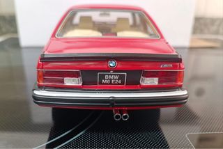 BMW 635CSi M6 rojo Otto 1:18