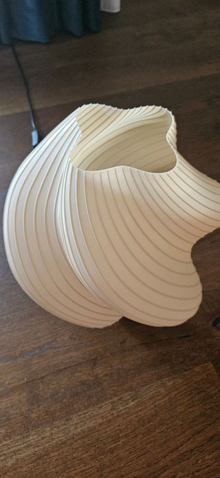 Lampada stile 3D beige - Plastica