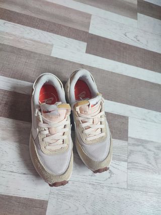 Zapatillas Nike Waffle One - Beige/Blanco