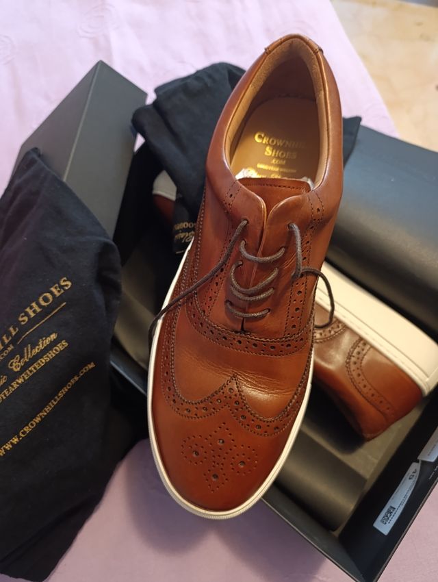 Crownhill The Patrick - Marrón - 45. Un solo uso.