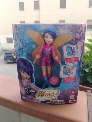 Bambola Winx Musa Magic Reveal