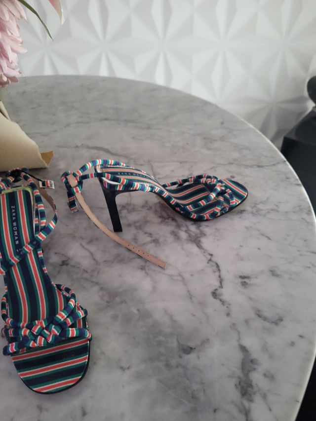 Sandalias Zara multicolor - Nº 37
