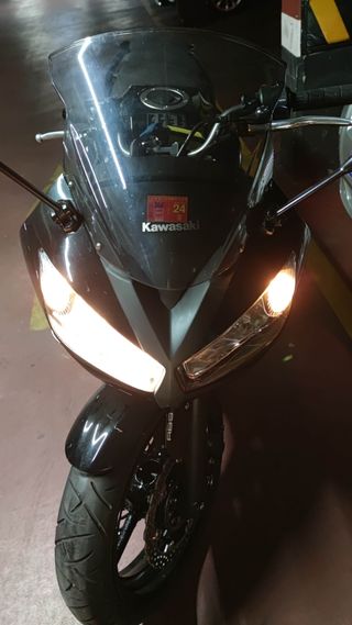 Moto Kawasaki ER-600F - 6600km