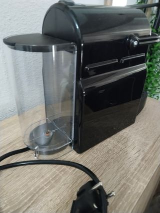 Cafetera Longhi negra