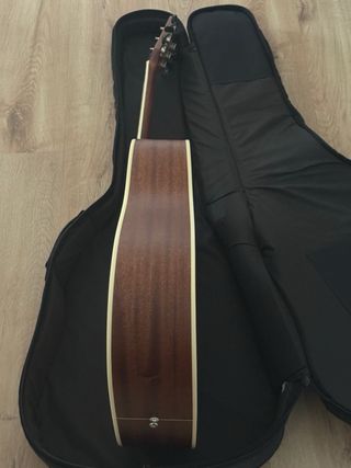 Guitarra acústica Cort Earth 100 NS