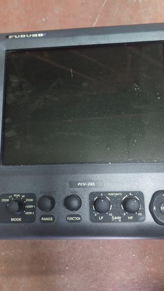 Sonda Furuno FCV-295: Monitor