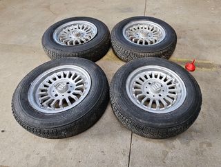 Llantas Seat 12" clásicas
