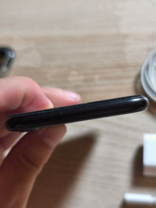 iPhone SE 2020 negro