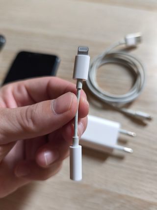 iPhone SE 2020 negro